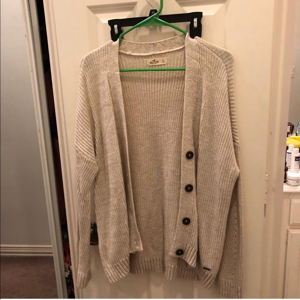 hollister sweater